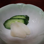 とんかつ あじろ - おしんこ