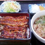 Toyozushi - うな重　ランチタイム注文でサラダ、小うどん+コーヒー　2300円!!