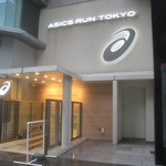 アシックス ラン トーキョー マルノウチ - 