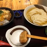 純愛うどん なでしこ - ひやかけうどん（￥500）・ミニカツ丼（￥500）