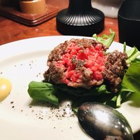 カルネジーオ イースト - 