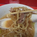 ラーメン二郎 - 今日はね～ほぐし豚がいっぱい