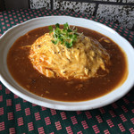 オムライスケンゾウ - とろとろハヤシのオムライス  ¥900