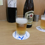 四ツ木製麺所 - ビール（赤星）