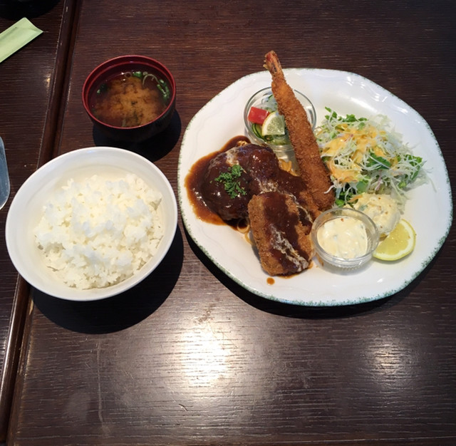 Cafe Restaurant アドリア カフェレストラン アドリア 唐橋前 カフェ ネット予約可 食べログ