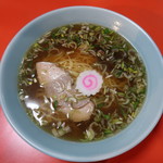 中華料理 日栄楼 - ラーメン：550円 