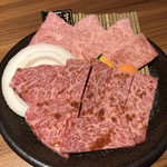 Sumibiyakiniku Marujuu - 