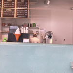 おのまる商店 - 内         観