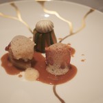 ASAHINA Gastronome - 活オマールブルー ロティとそのダリオル ソース・ア・ラメリケーヌを現代解釈で