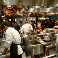 サクレフルール 日本橋 - 忙しいスタッフ