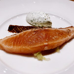 ラ キュイジーヌ ド カワムラ - ○タスマニアサーモン瞬間燻製 ディルのムース様