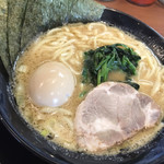 横浜家系ラーメン 鶴乃家 - 