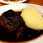 Bistro 2538 - 牛ホホ肉の赤ワイン煮込み