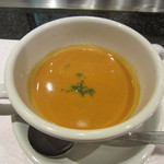 ステーキハウス 大和 - かぼちゃスープ