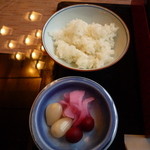 Sanrapo Murakumo - 御飯、漬物
