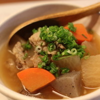馬桜 下通り店 - 馬肉すじ煮込み