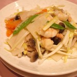 北京遊膳 - 黄ニラと芝海老の薄塩炒め