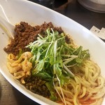 四川担担麺 阿吽 - 汁なし坦々麺850円