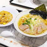 麺や マルショウ - 塩中華そば、焼飯セット(半)