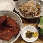 ふくい軒 - ソースカツ丼とミニおろしそばのランチ