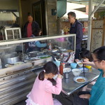 猴母魯肉飯 - ちょっと遅めの朝ごはん。