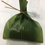 和菓子処 大角玉屋 - 麩饅頭（包装時）