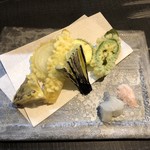 圭蔵 - 旬野菜天ぷら