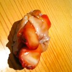 浜源 - 初めて頂いた、アカニシ貝。3こ分乗せてあります。コリコリで甘味があります♬