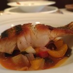 ビストロ ル ブルジョン - スズキのポワレ