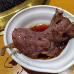 黒毛和牛とタンしゃぶ 焼肉 あわじ - 