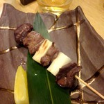 烏賊 鮨ダイニング 鮮助 - 鮪喉肉串焼き