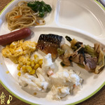 Hotel Crown Hills - 今治の朝ごはん☆彡
                        2Fレストランが朝食会場となっていて、セルフであれこれ取ってテーブル席へ。
                        季節のおすすめの筍の煮物があったり案外美味しい。厚切りトーストも美味しかったなぁ♪