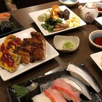 SUSHI SQUARE - 