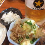 手羽唐 旨もん 手羽市 - 冷奴も豆腐の旨味たっぷり！