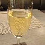 日本料理 晴山 - 2011.12.17）シャンパンのモエ・エ・シャンドン