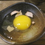 凱風快晴 - なんと弾力のある玉子なんだ！（ピントは反射して狂っていますが）