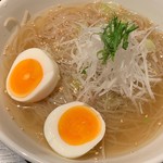 塩ホルモン 炭楽 - 冷麺