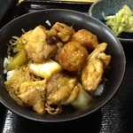Ichiba No Shokudou - 肉豆腐のタレがかかったねぎま丼。