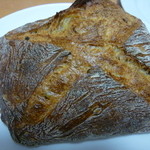 パンの店　ポルカ - 雑穀入りリュスティック（252円）