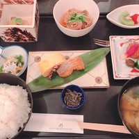 螢 - 和朝食の膳