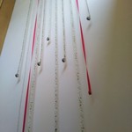 六花亭 - 階段の壁に飾られた、オリジナルマスキングテープ