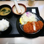 松のや - 厚切りロースカツ定食