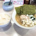 ラーメン 豚骨軍団 - 