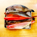 BISTRO BROOK KITCHEN（熟成肉ビストロ)