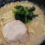 横浜家系ラーメン 丸岡商店 - 