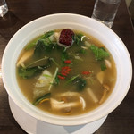 ZEN ROOM - 健彩麺セット(烏骨鶏スープ＋春雨麺＋美肌効果)￥1000