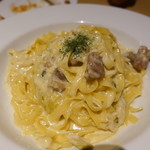 YAICHIRO - 鴨と白菜のラグーのクリームソース