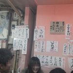 立ち呑み酒場 さくら - 店内に張り出されてるメニュー