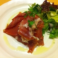 季寄せ料理 暖歩 - 生ハムとトマトのサラダ
