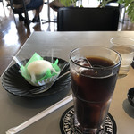 前田珈琲 - アイスコーヒー 446円（税込）